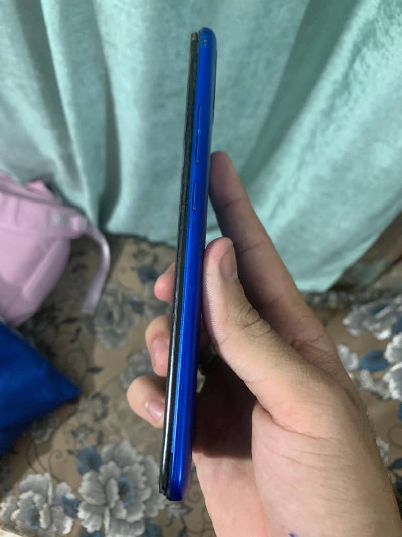Tecno Spark 4 Lite 4