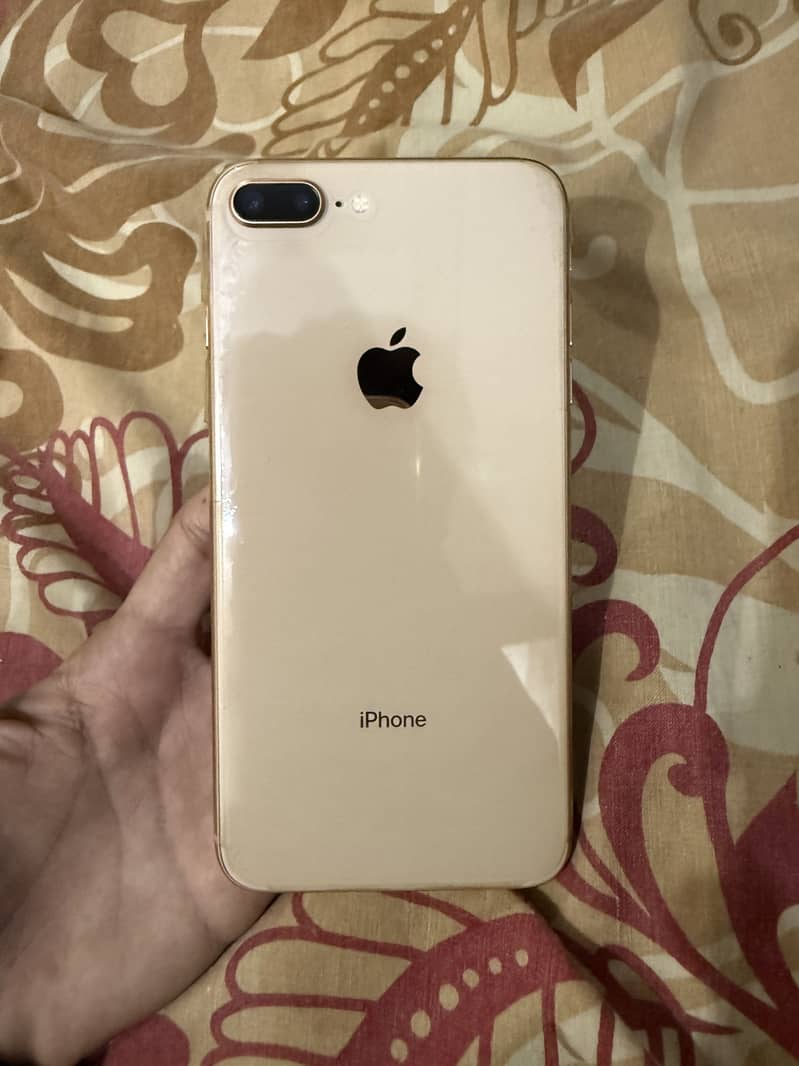 Apple iPhone 8 Plus 6