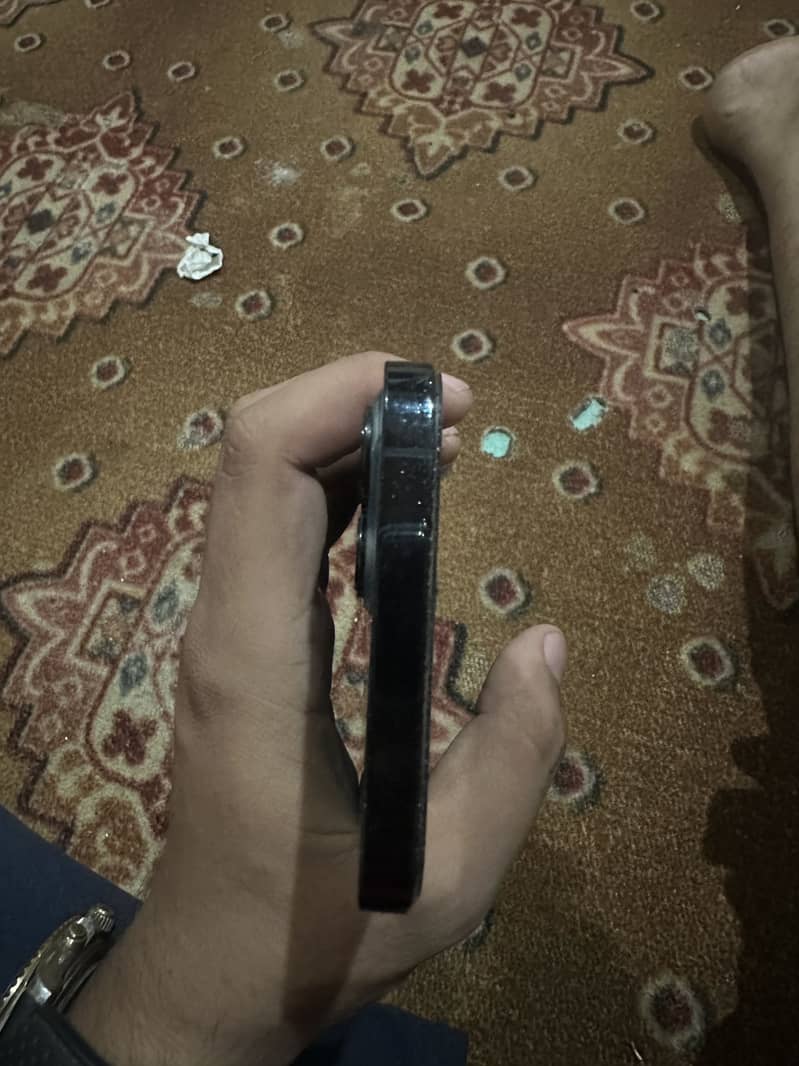 Apple iPhone 12 Pro Max 2