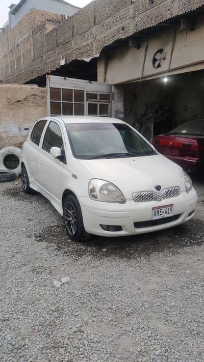 Toyota Vitz 2003