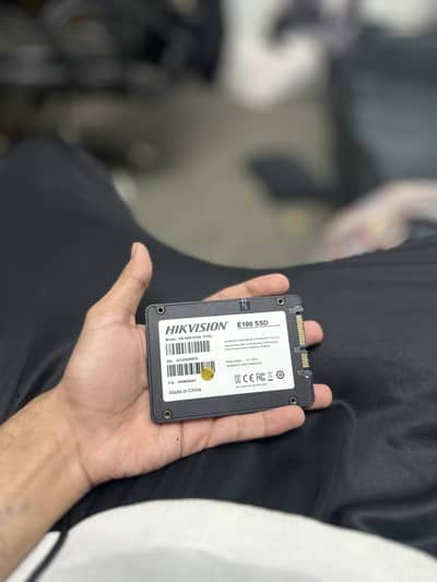 HIKVISKON 512GB SSD E100 SATA