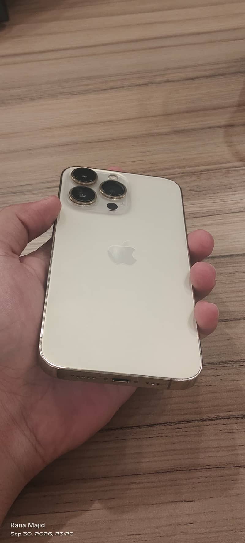 Apple iPhone 13 Pro 0