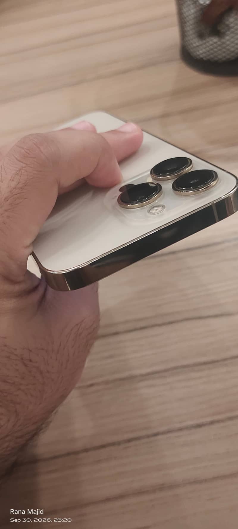 Apple iPhone 13 Pro 2
