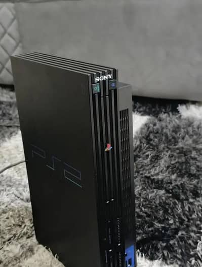 PS2 FAT, PERFECT CONDITION WITH CONTROLLER