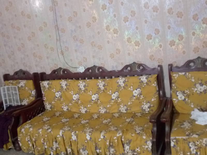 sofa set 0
