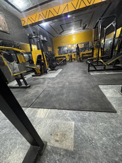 Gym setup fore sale /Gym