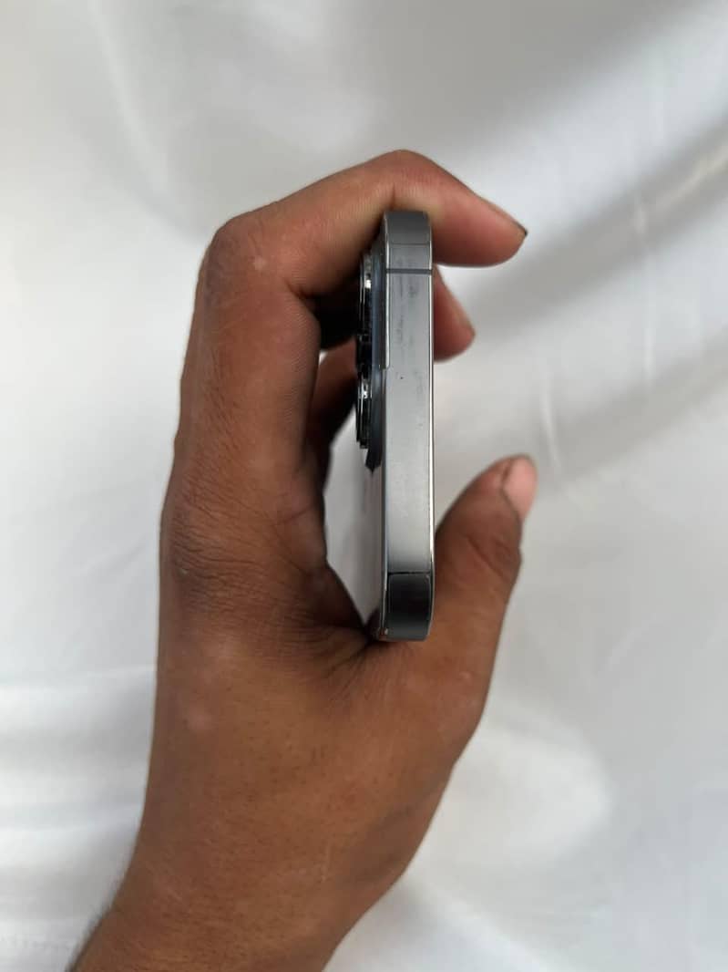 Apple iPhone 13 Pro 5