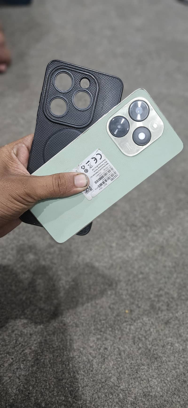 Tecno Spark 20C 0