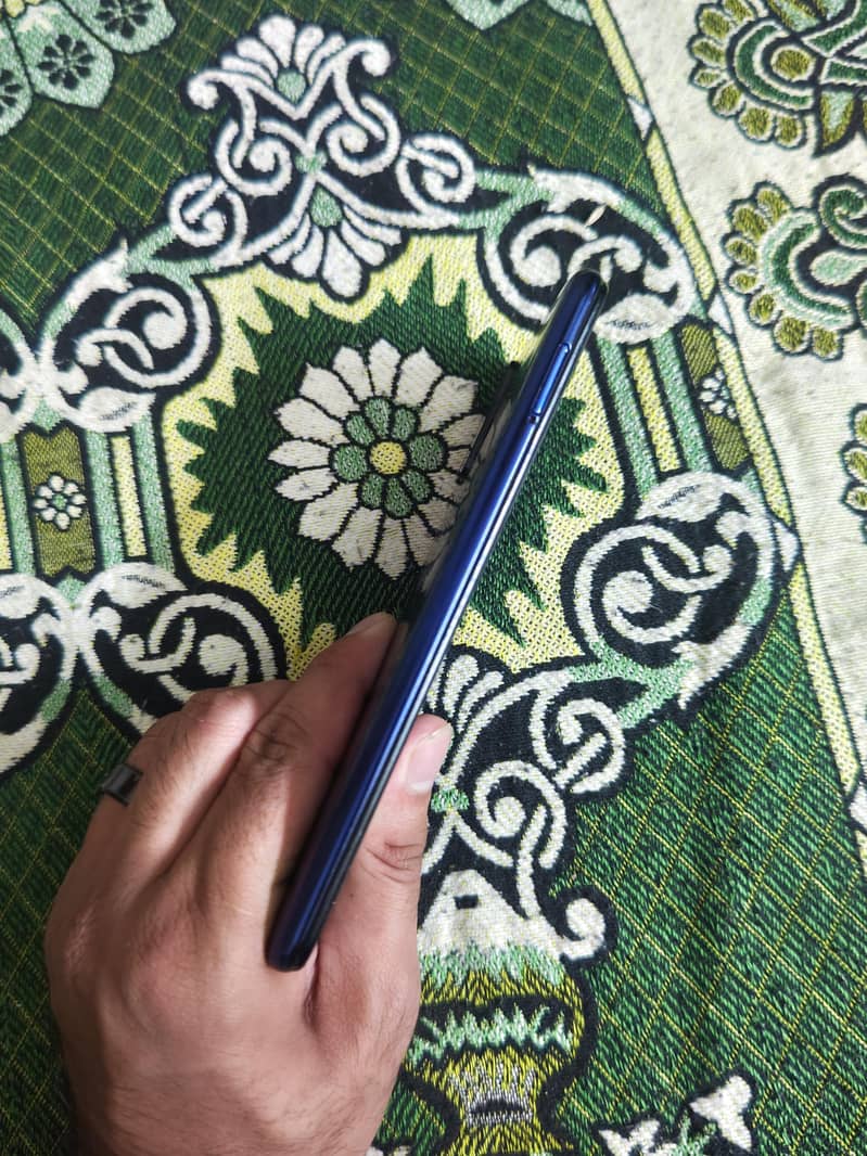 Tecno CAMON 15 4