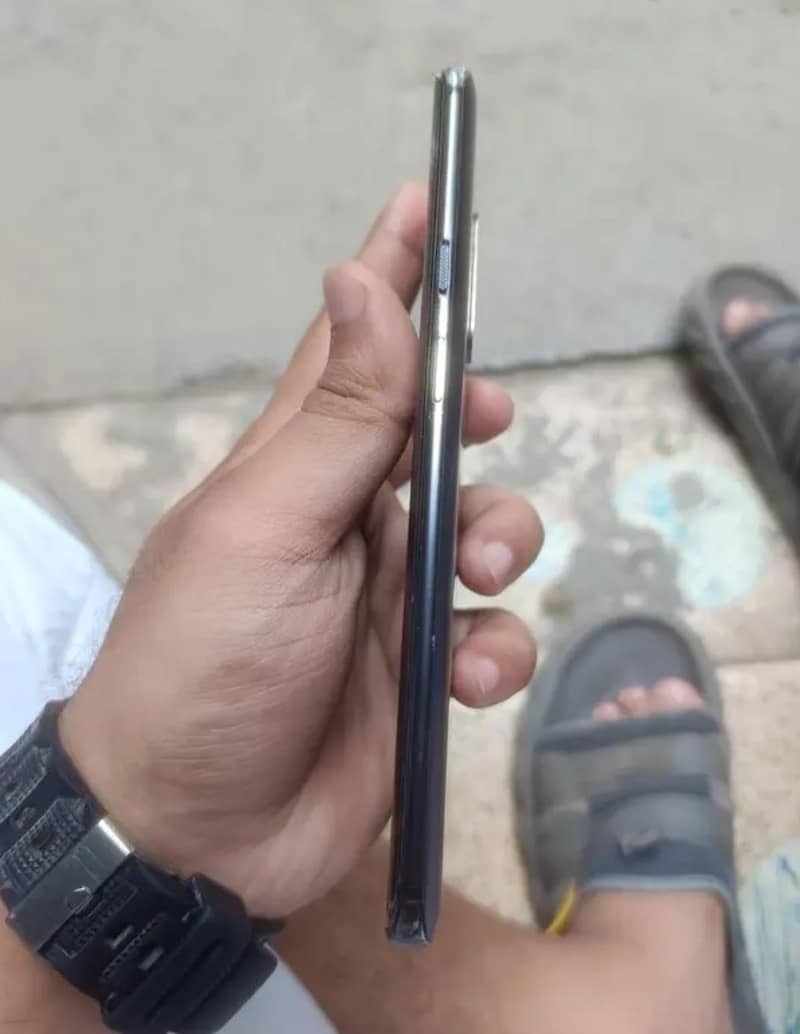 One Plus 7 Pro 5