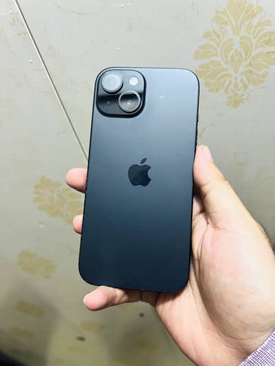 Apple iPhone 15