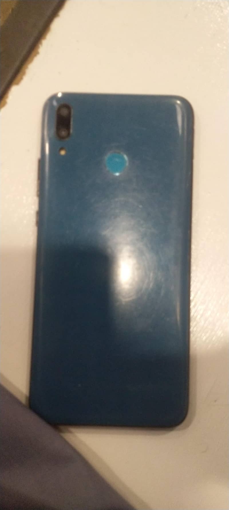 Huawei Y9 1