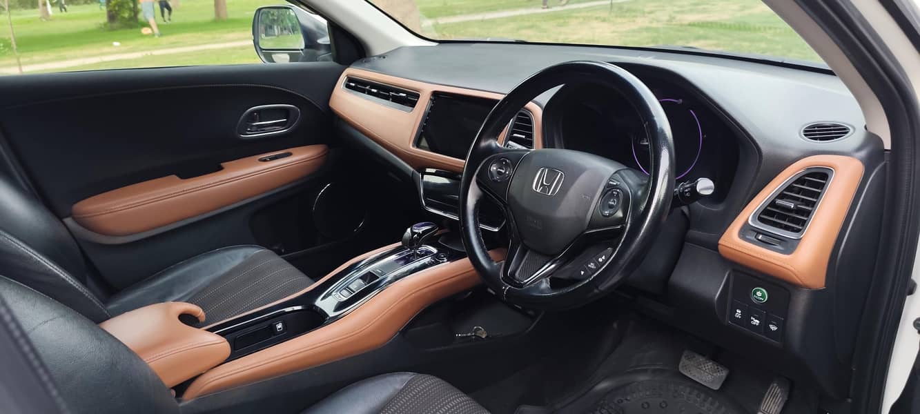 Honda Vezel 10