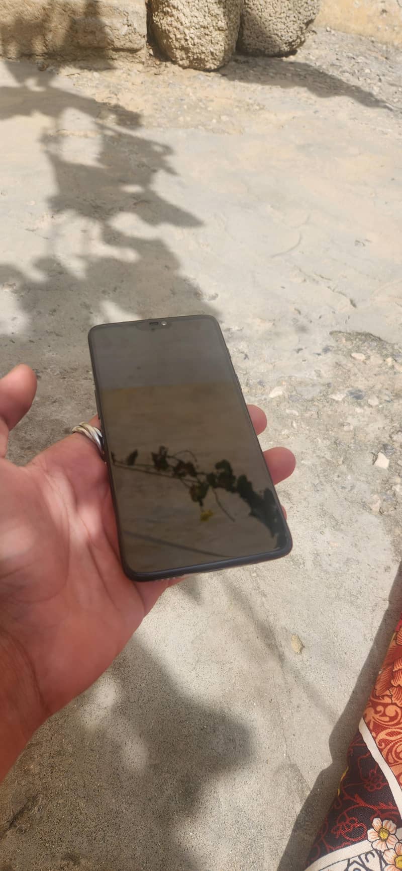 One Plus 6 4