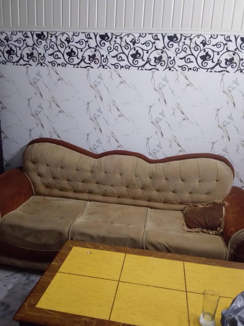 sofa set available 1