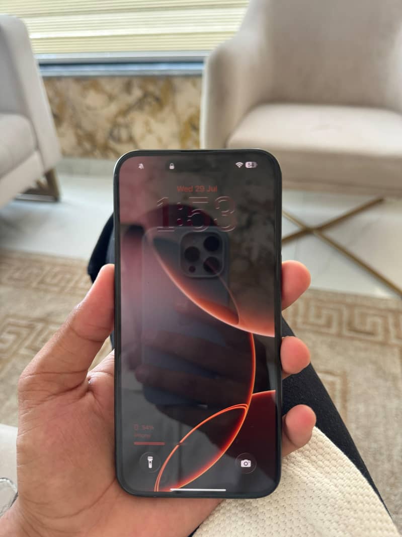 Apple iPhone 15 Pro Max 4