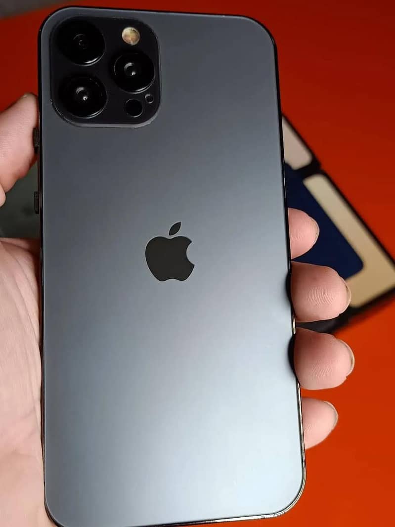 Apple iPhone 12 Pro Max 1