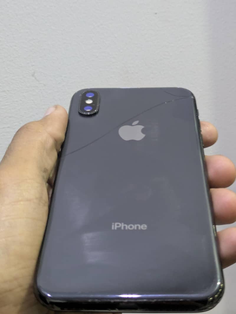 Apple iPhone X 4