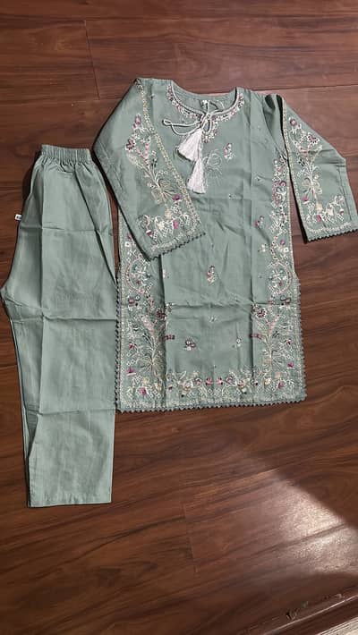 Cloudberry kids clothing's