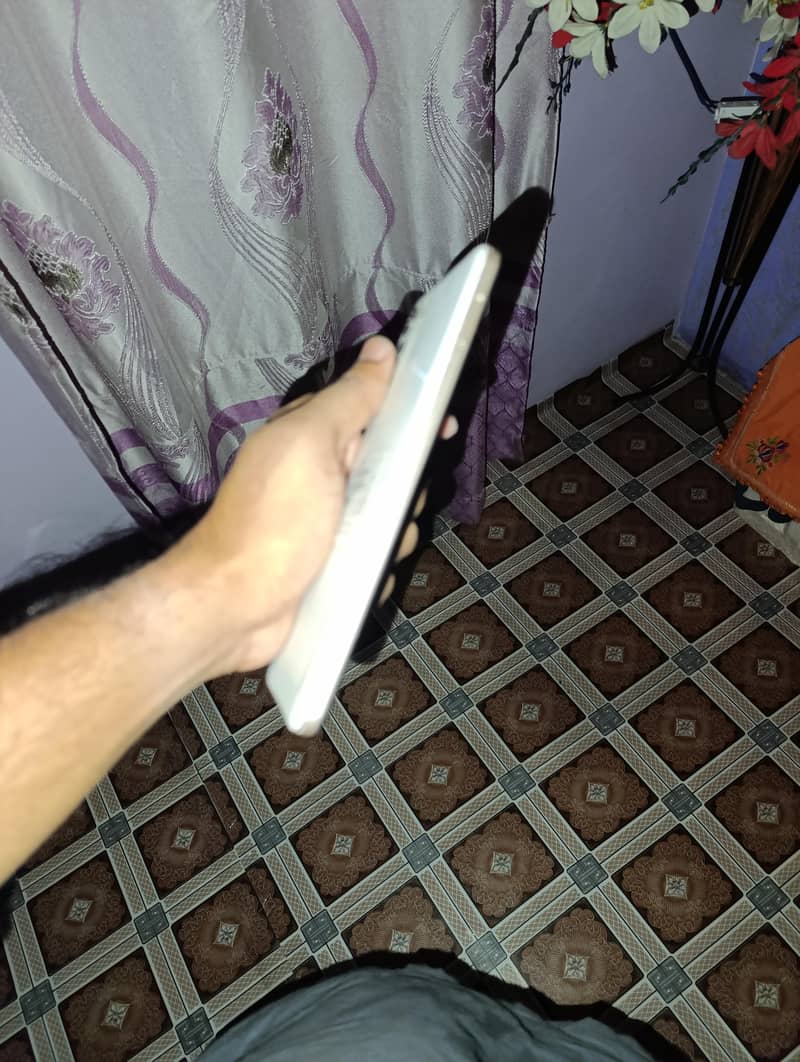 Tecno CAMON 18T 1