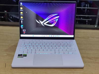 ASUS ROG ZEPHYRUS G14/RYZEN 7 6800HS/ 16GB DDR5/QHD 2.5K 165 GAMING