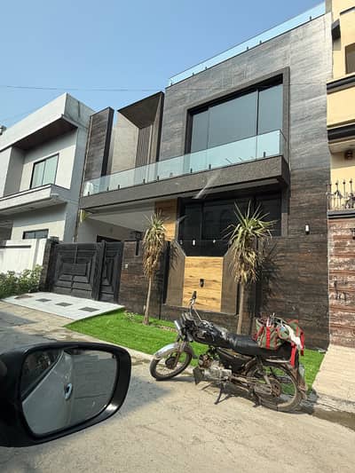 6 Marla New House available For Rent Kent Housing rangers road Cantt sialkot