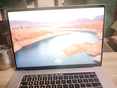 Macbook 16inch 32gb 1TB
