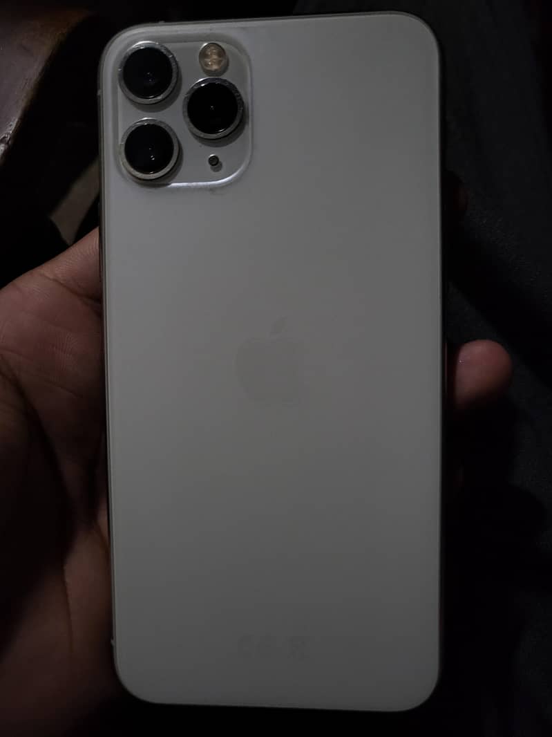 Apple iPhone 11 Pro 0