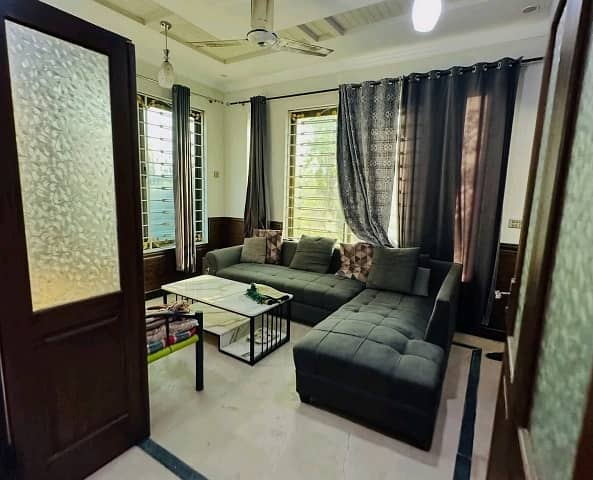 Corner 10
