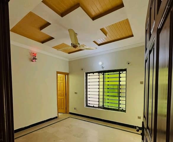 Corner 11