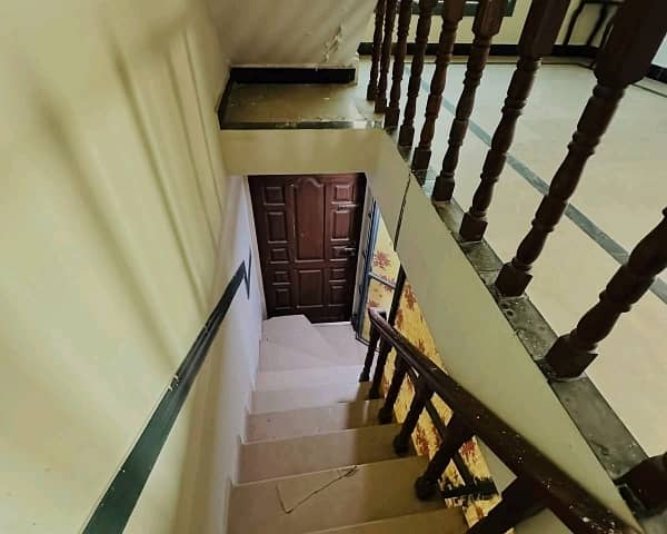 Corner 14
