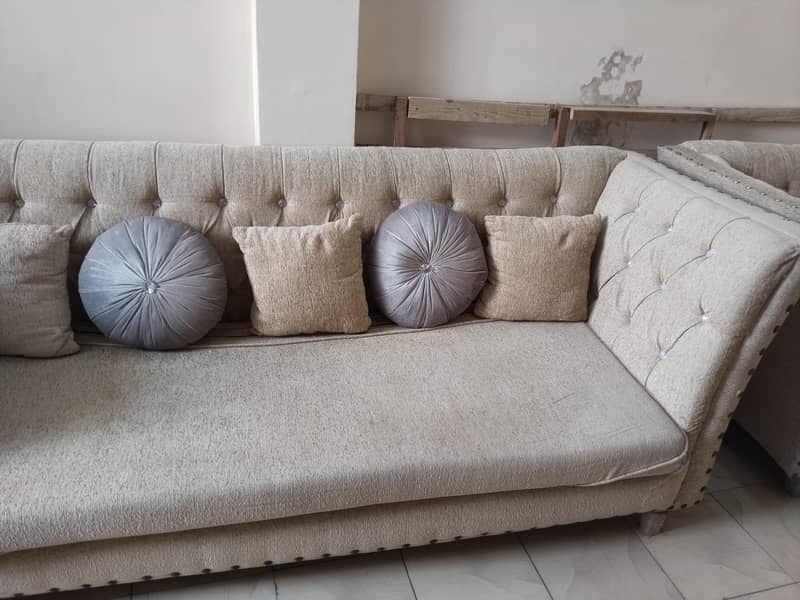 sofas and tables 3