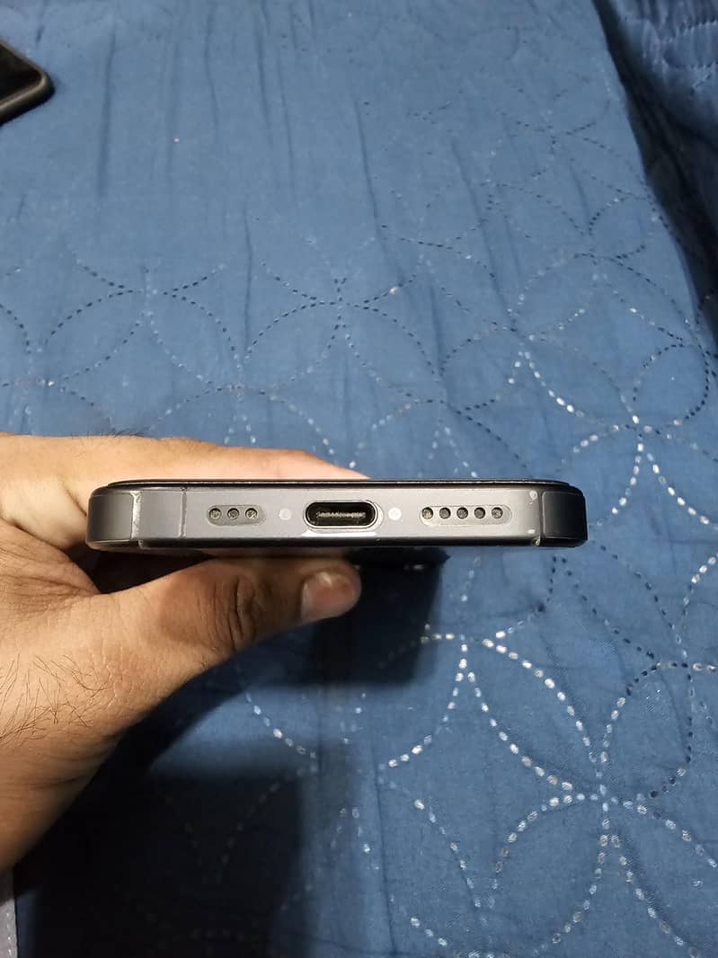 iPhone 15 Pro 1