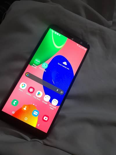 Samsung Mobile J6