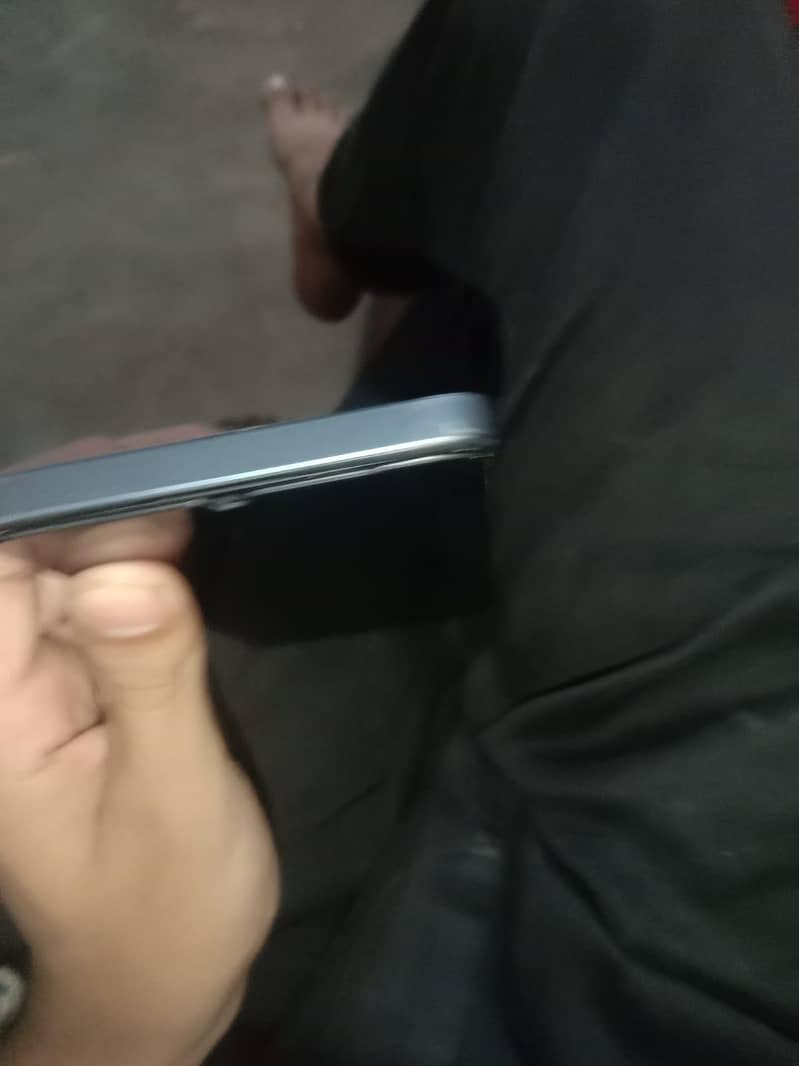Realme C63 5