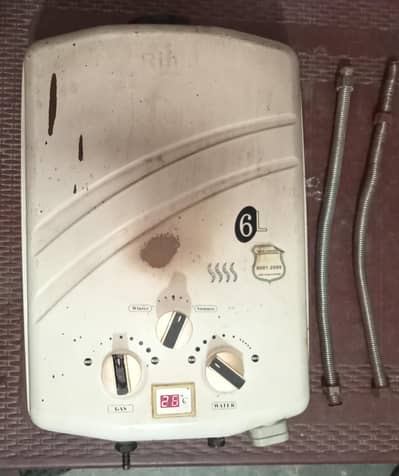 Instant gas geyser 100% working conditions