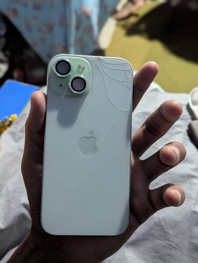 Apple iPhone 15