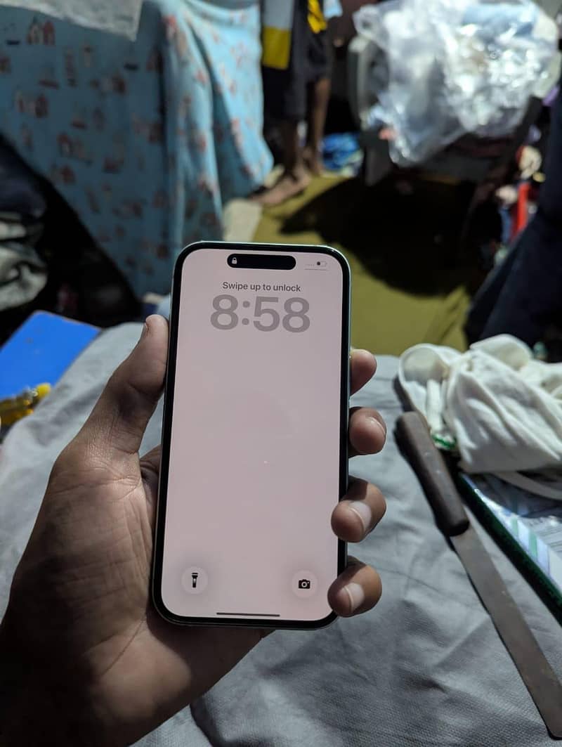 Apple iPhone 15 2