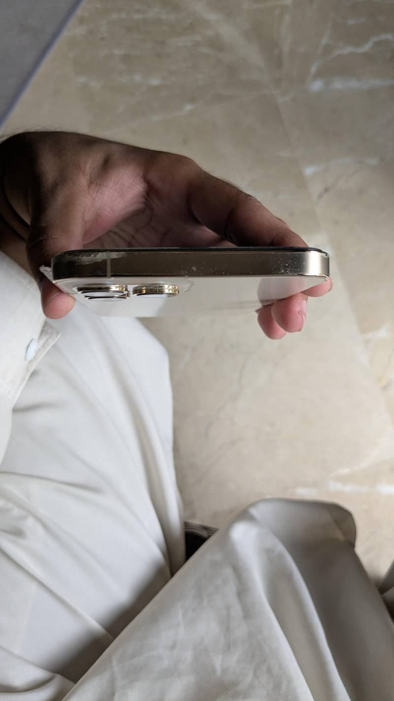 Apple iPhone 12 Pro Max 6
