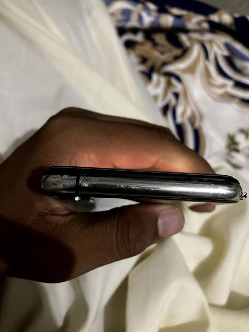 Apple iPhone XS 2