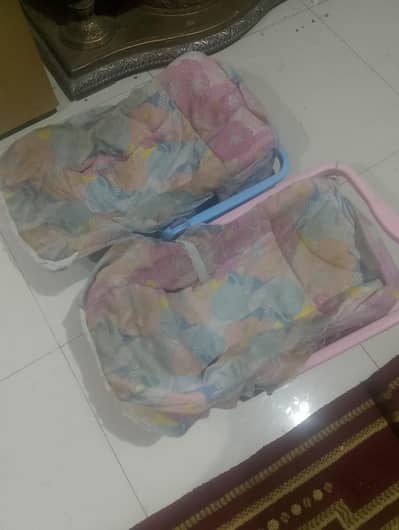 Two baby seater for sale