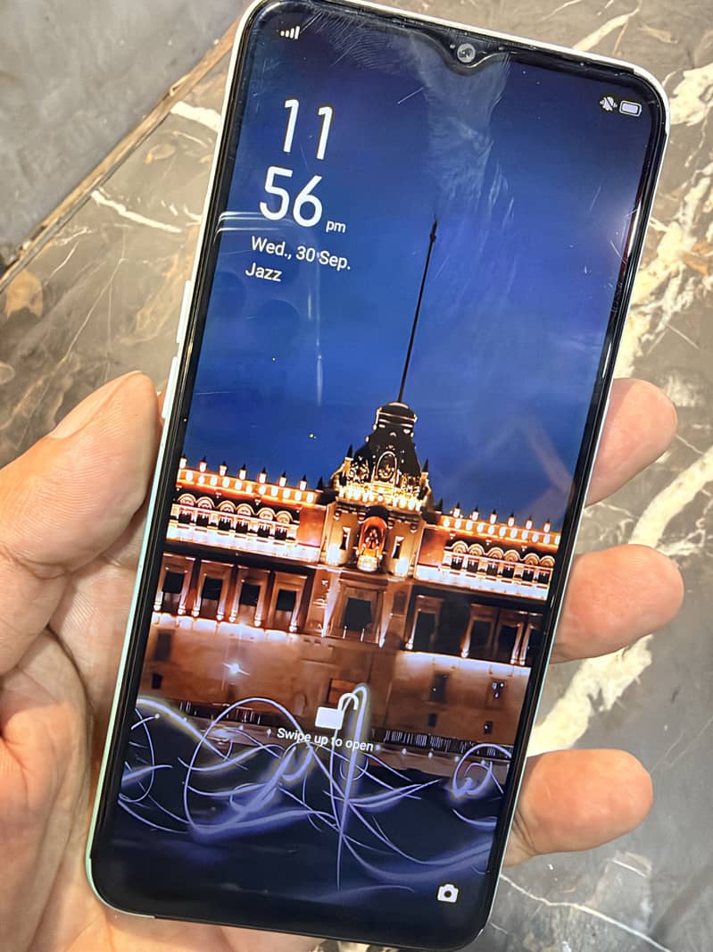 OPPO A31 0