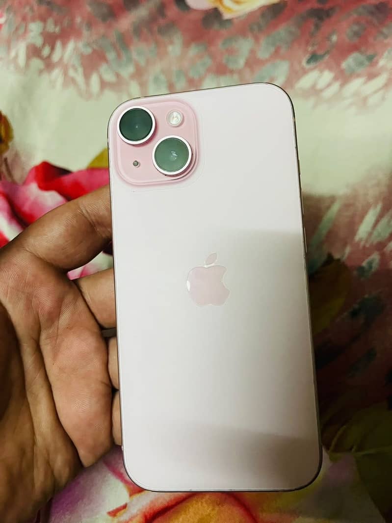 Apple iPhone 15 1