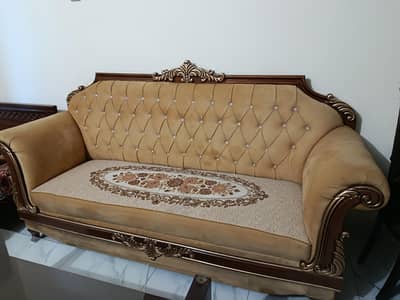 new condition sofa