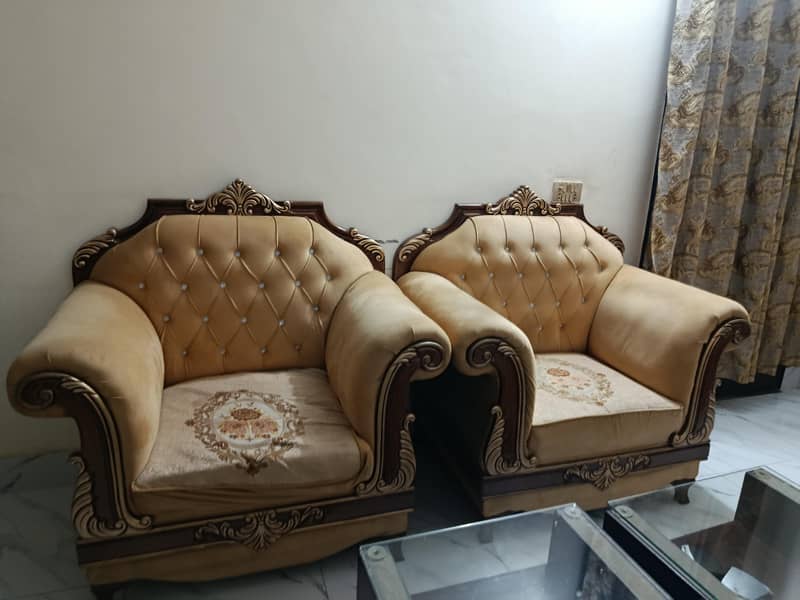 new condition sofa 1