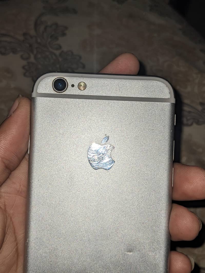 Apple iPhone 6S 3