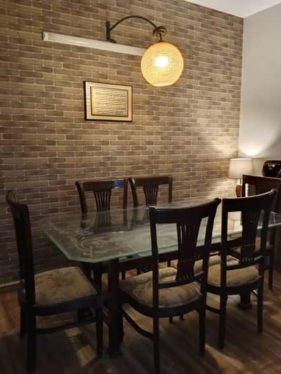 6 seater Dining table for sale.