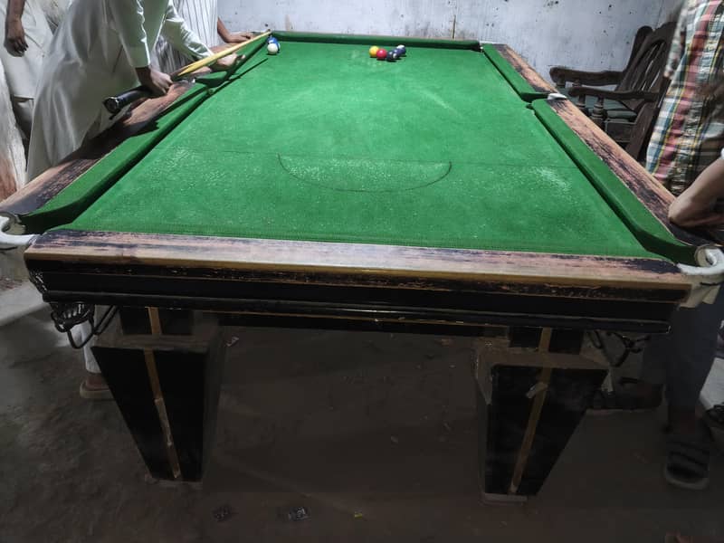 Snooker table 4/8 1