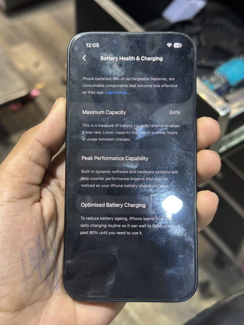 Apple iPhone 13 2