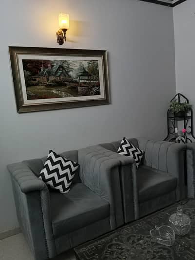 7 seater sofa set for sale.